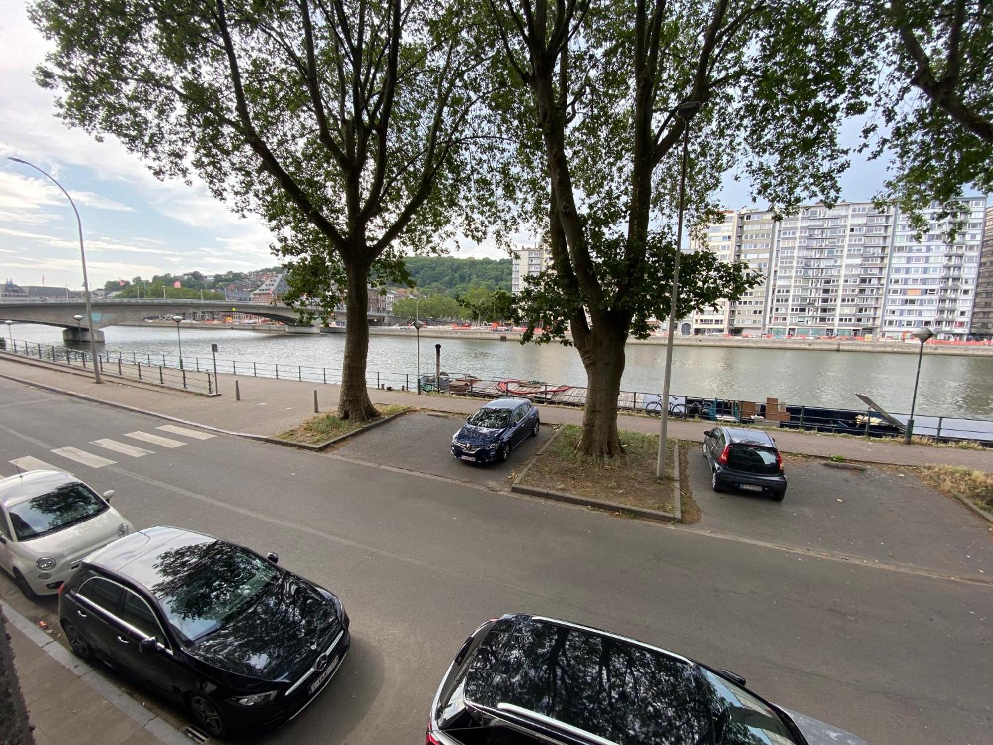 "Coeur De Meuse" - Appartement Tout Confort A Liège Exterior foto